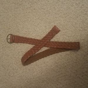 Braided leather belt